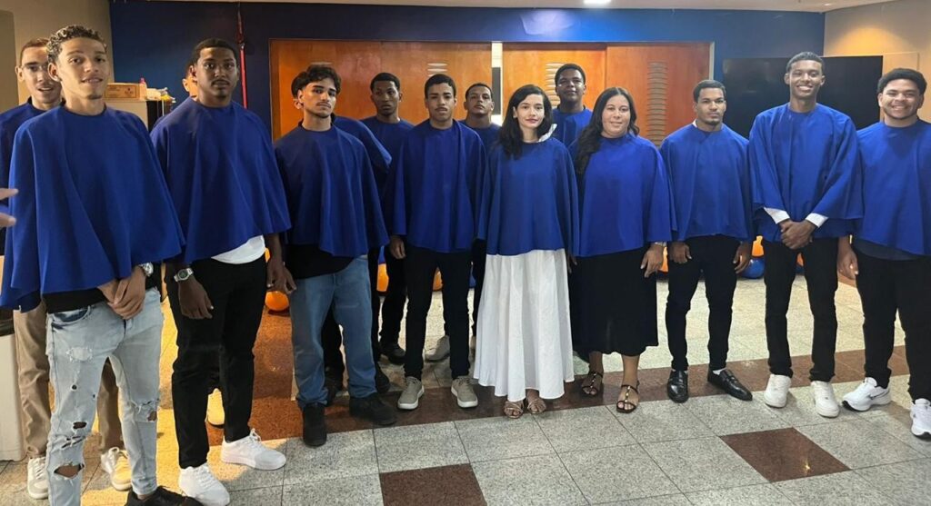 WhatsApp-Image-2025-12-17-at-20.28.05-1024x557 ­­EDUCAÇÃO QUE TRANSFORMA: GRE MATA NORTE CELEBRA FORMATURA HISTÓRICA DO ENSINO MÉDIO INTEGRAL